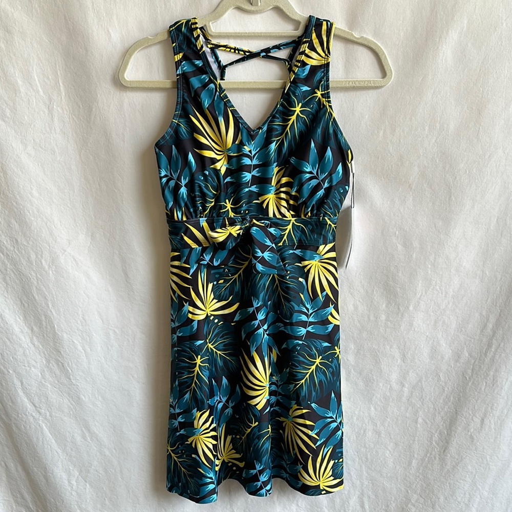 Kate Kasin vibrant floral V-neck swim dress and black boy shorts, size S